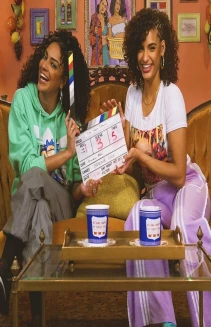 Like, Share, Dímelo with Sasha & Dee